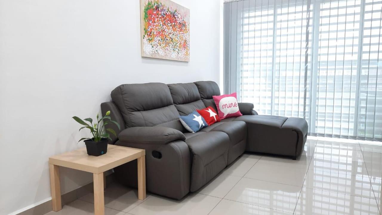 The Majestic B7 By Zamanja Apartment