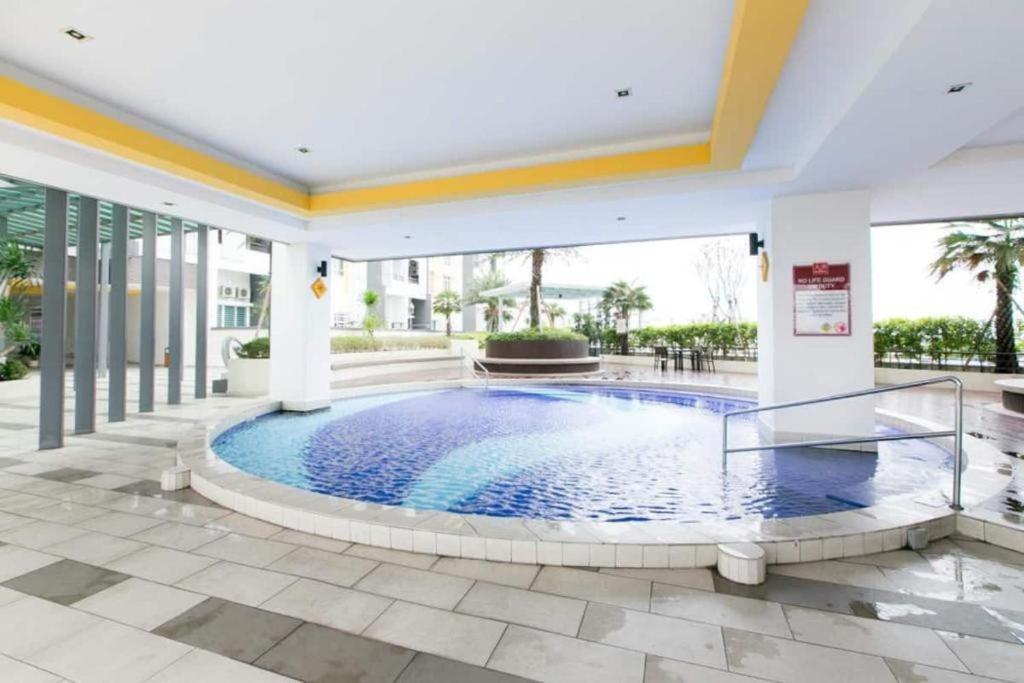 The Majestic B7 By Zamanja Apartment *